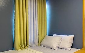 Mar Azul Travellers Inn And Spa